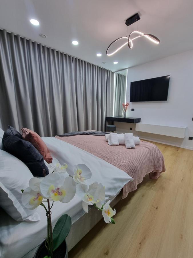 Casa Chiper - Apartament Etaj 1 Brassó Kültér fotó