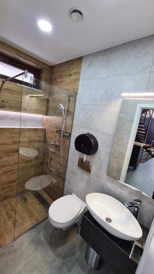 Casa Chiper - Apartament Etaj 1 Brassó Kültér fotó