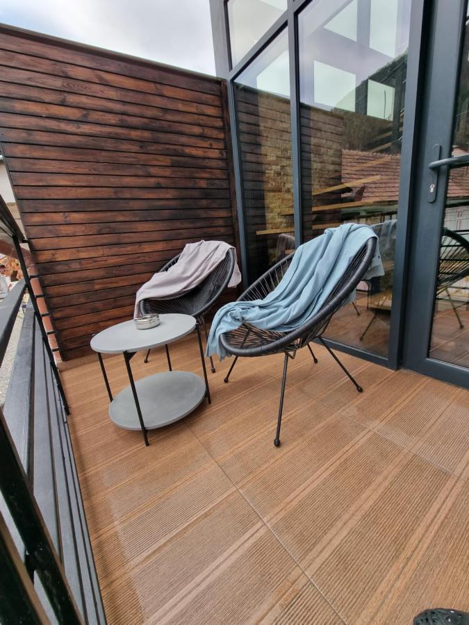 Casa Chiper - Apartament Etaj 1 Brassó Kültér fotó